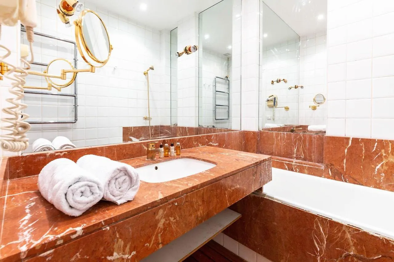 Veeve - Dandelion Pantheon Apartment Paris France